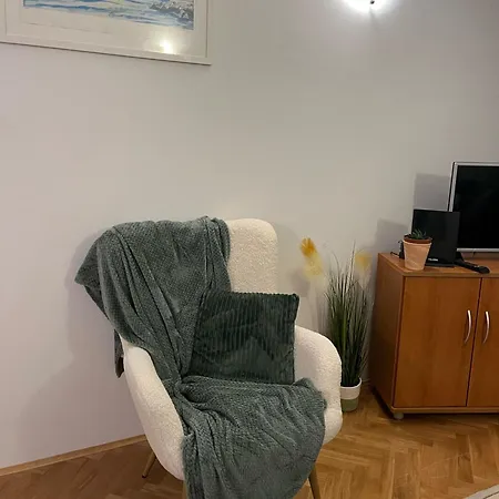 Val Apartmán *