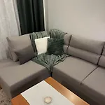 Val Apartment *