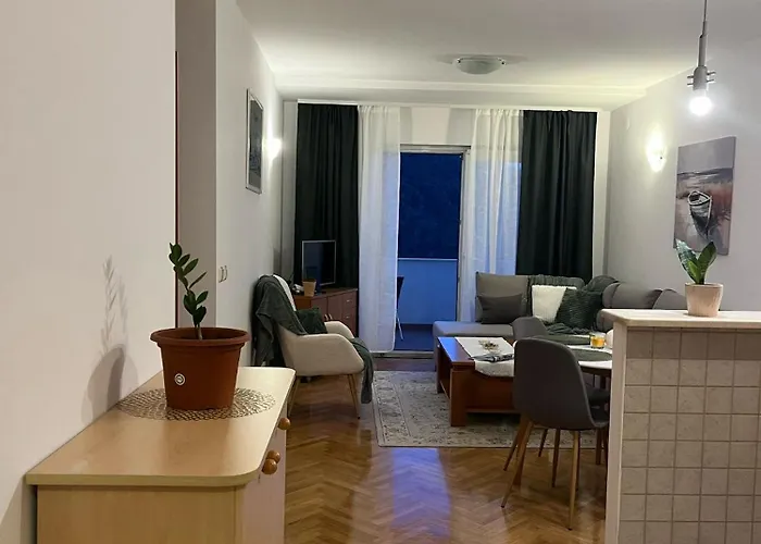 Val Apartment